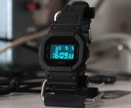 Casio Gshock DW-5600BB-1DR