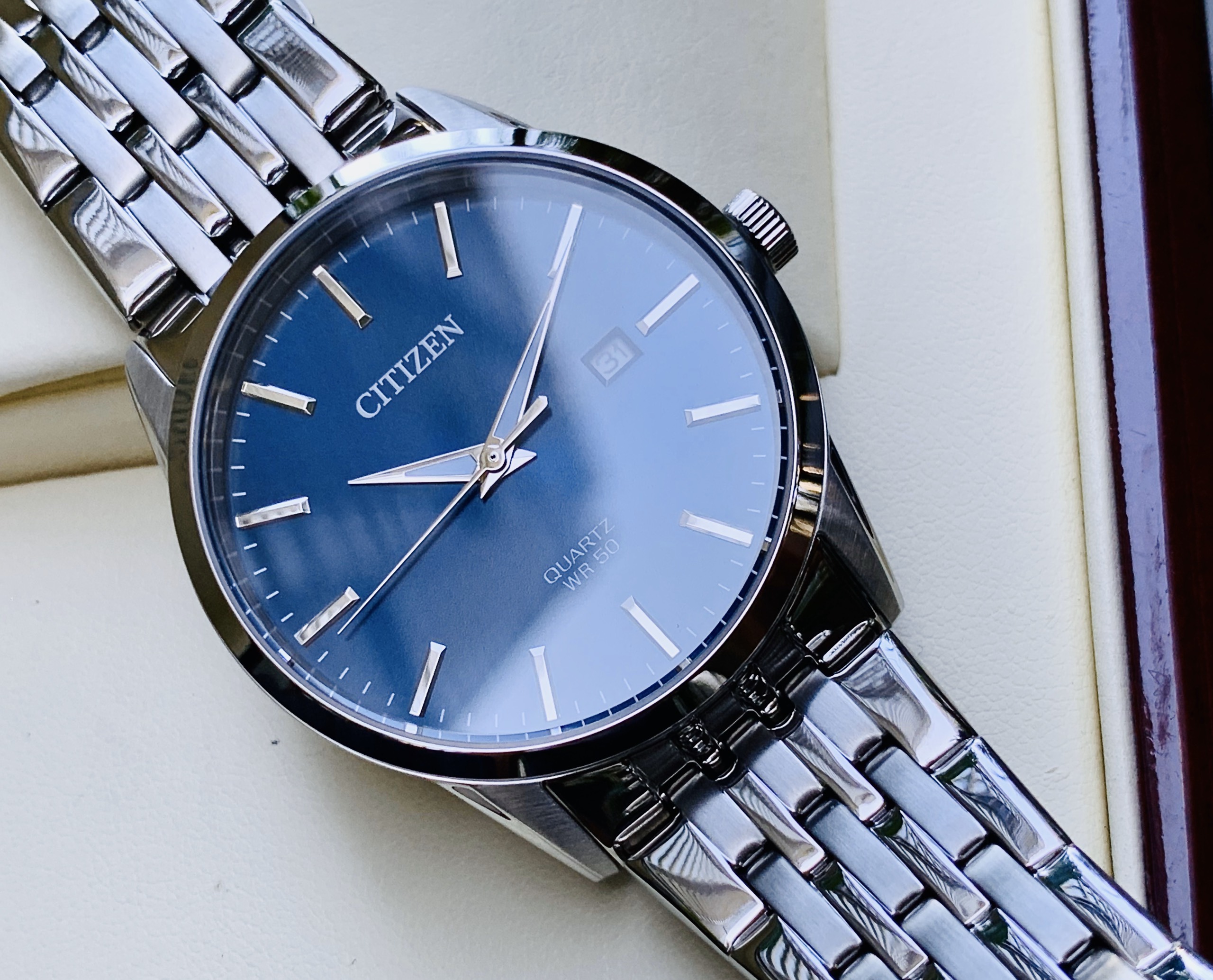 Đồng hồ chính hãng Citizen Quartz Blue Steel BI5000-87L chỉ có tại  Benwatchs - Benwatchs chuyên cung cấp đồng hồ chính hãng giá tốt