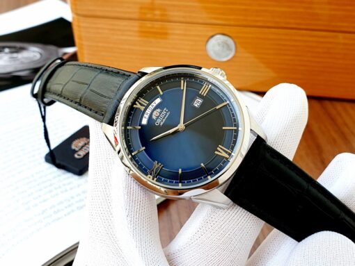 ORIENT AUTOMATIC DAY & DATE RA-AX0007L0HB