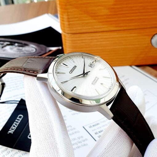 Đồng hồ Citizen Automatic Titanium NJ2180