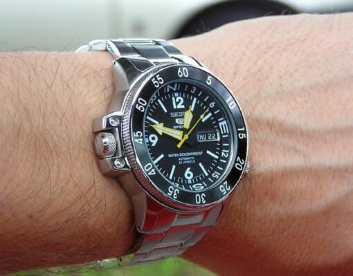 đống hồ nam Seiko Diver Automatic Map SKZ211