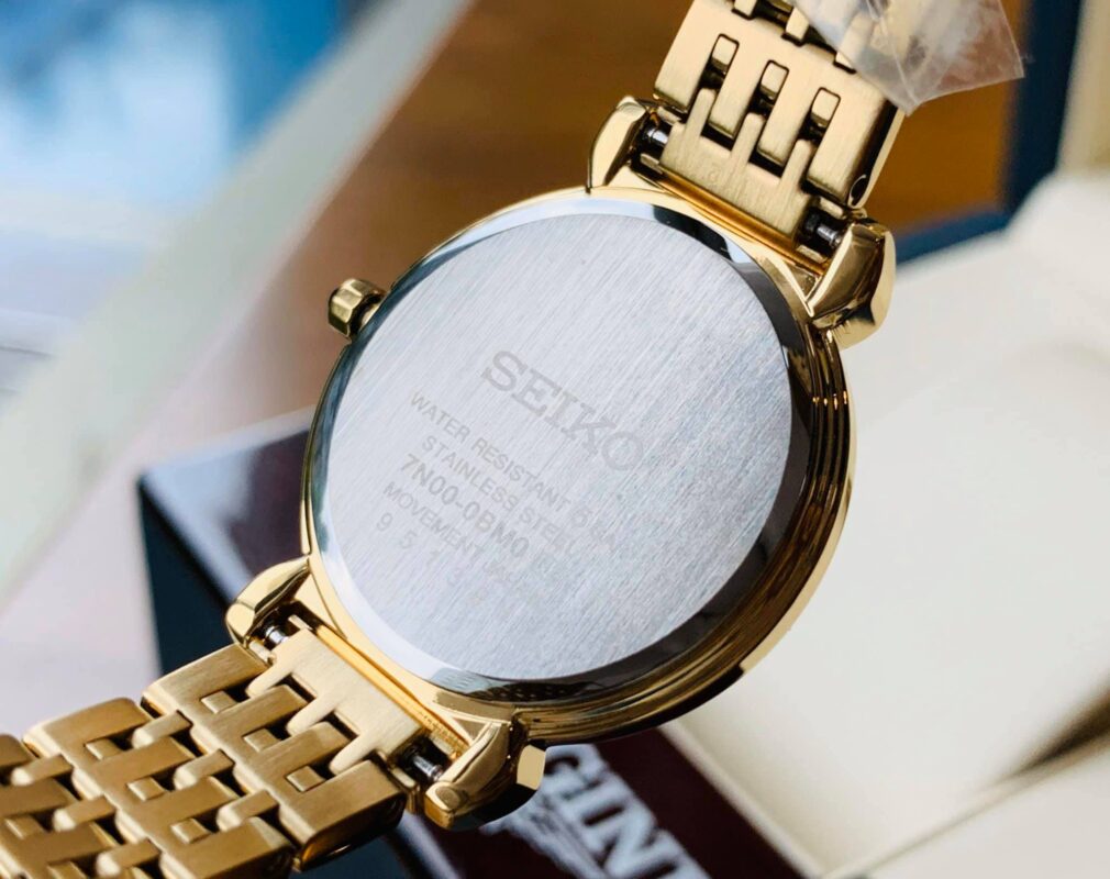 SEIKO SFQ802P1 đính đá SWAROVSKI sang trọng