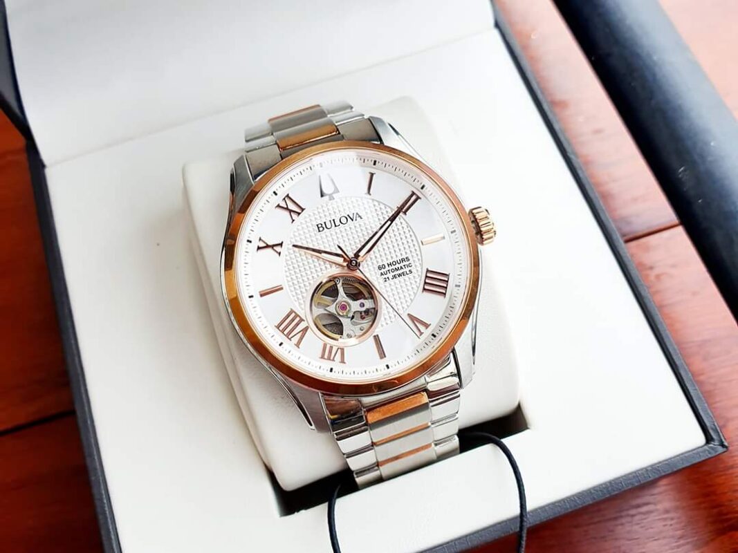 đồng hồ nữ Bulova 98A213