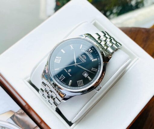Đồng hồ nam Orient Automatic SEV0P002BH