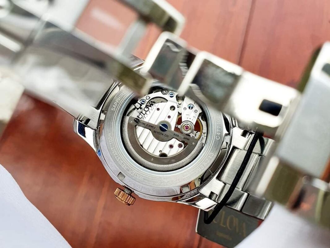 đồng hồ nữ Bulova 98A213