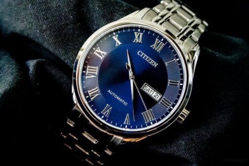 đồng hồ nam Citizen NH8360-80L kiểu dáng Dresswatch