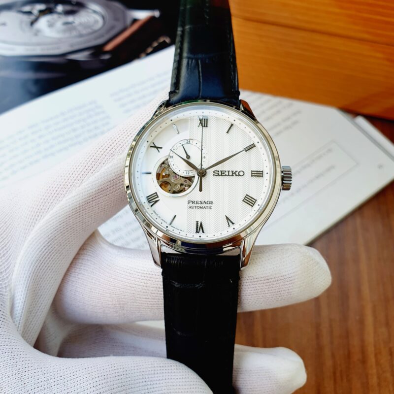 Đồng hồ nam Seiko Presage Open Heart 2018 White Leather - SSA379J1