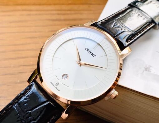 Orient FGW0100CW0 với ngoại hình vừa đơn giản vừa lịch lãm