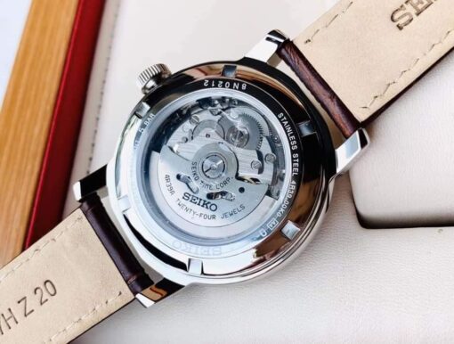 Seiko SSA231 Thuộc dòng Presage cao cấp của Seiko