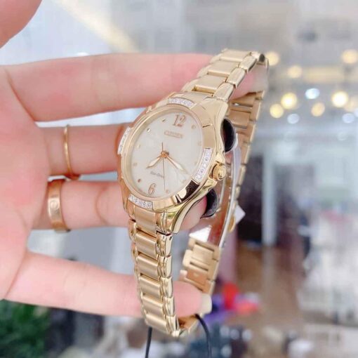 Đồng hồ Citizen eco-drive EM0452-58P