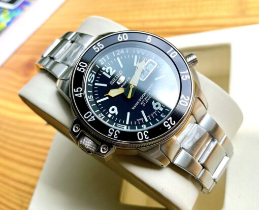 Đồng Hồ Nam Seiko Diver Automatic Map SKZ211J1 Phiên Bản Nội Địa Nhật Cao  Cấp - Benwatchs chuyên cung cấp đồng hồ chính hãng giá tốt