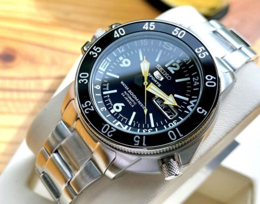 Đồng Hồ Nam Seiko Diver Automatic Map SKZ211J1
