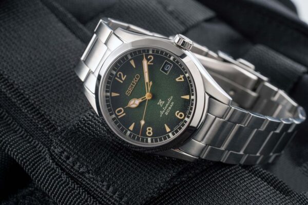 SEIKO PROSPEX ALPINIST SPB155J1 