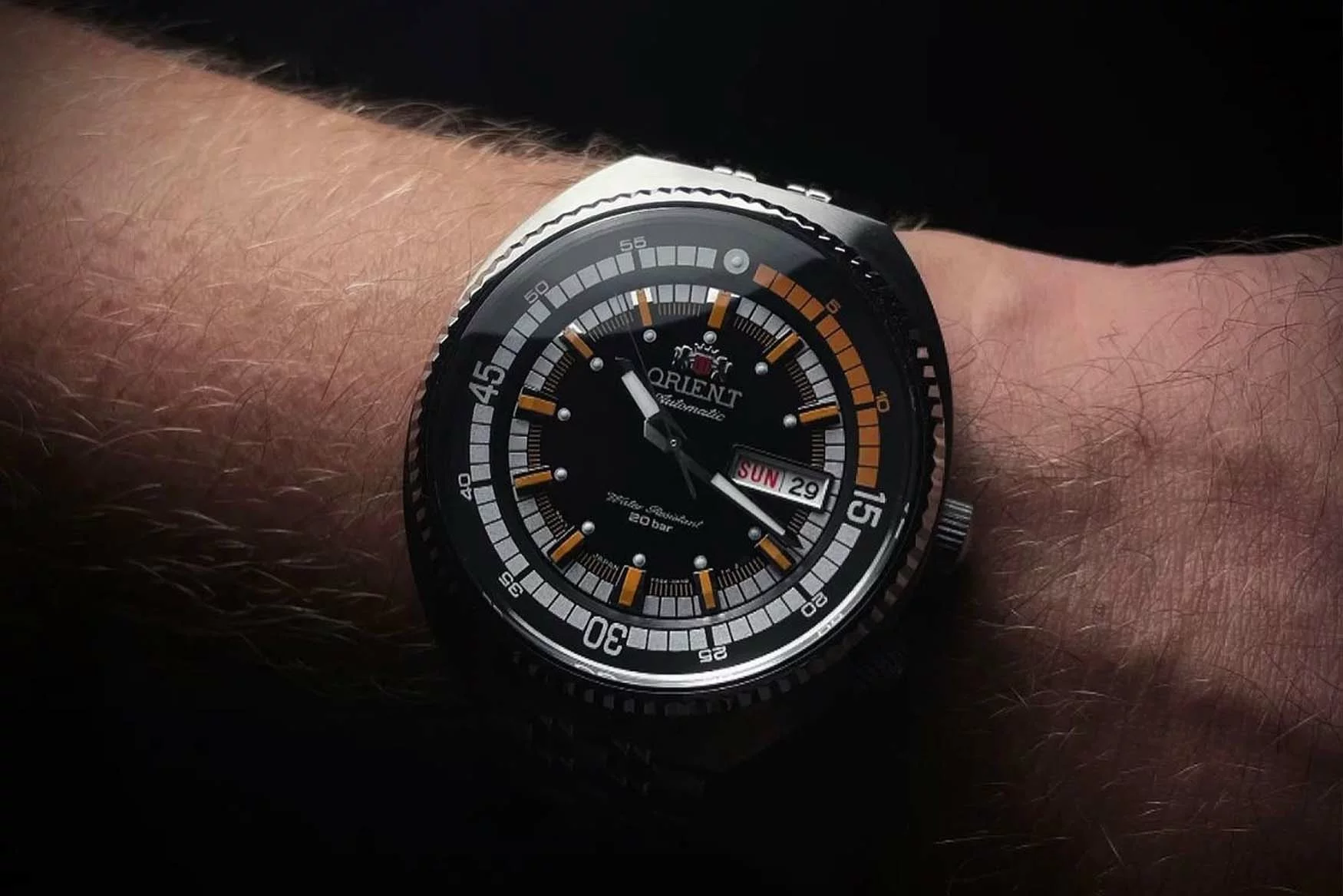 Orient Neo Classic thép đen