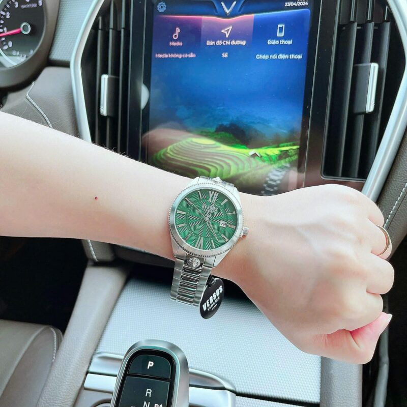 ersus Versace Highland Park Green Dial VSPZY0421 New Season.